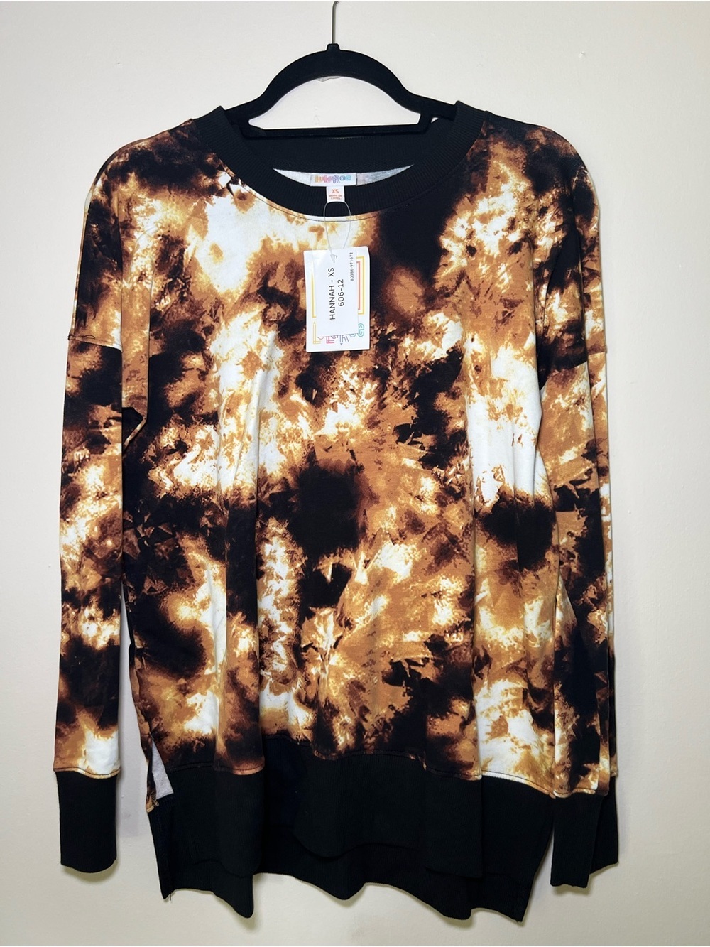 LuLaRoe Hannah Tie-Dye Crewneck Sweatshirt in Brown & Black